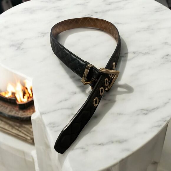 Michael kors synthetic leather size small with gold buckle whose belt - Picture 1 of 4